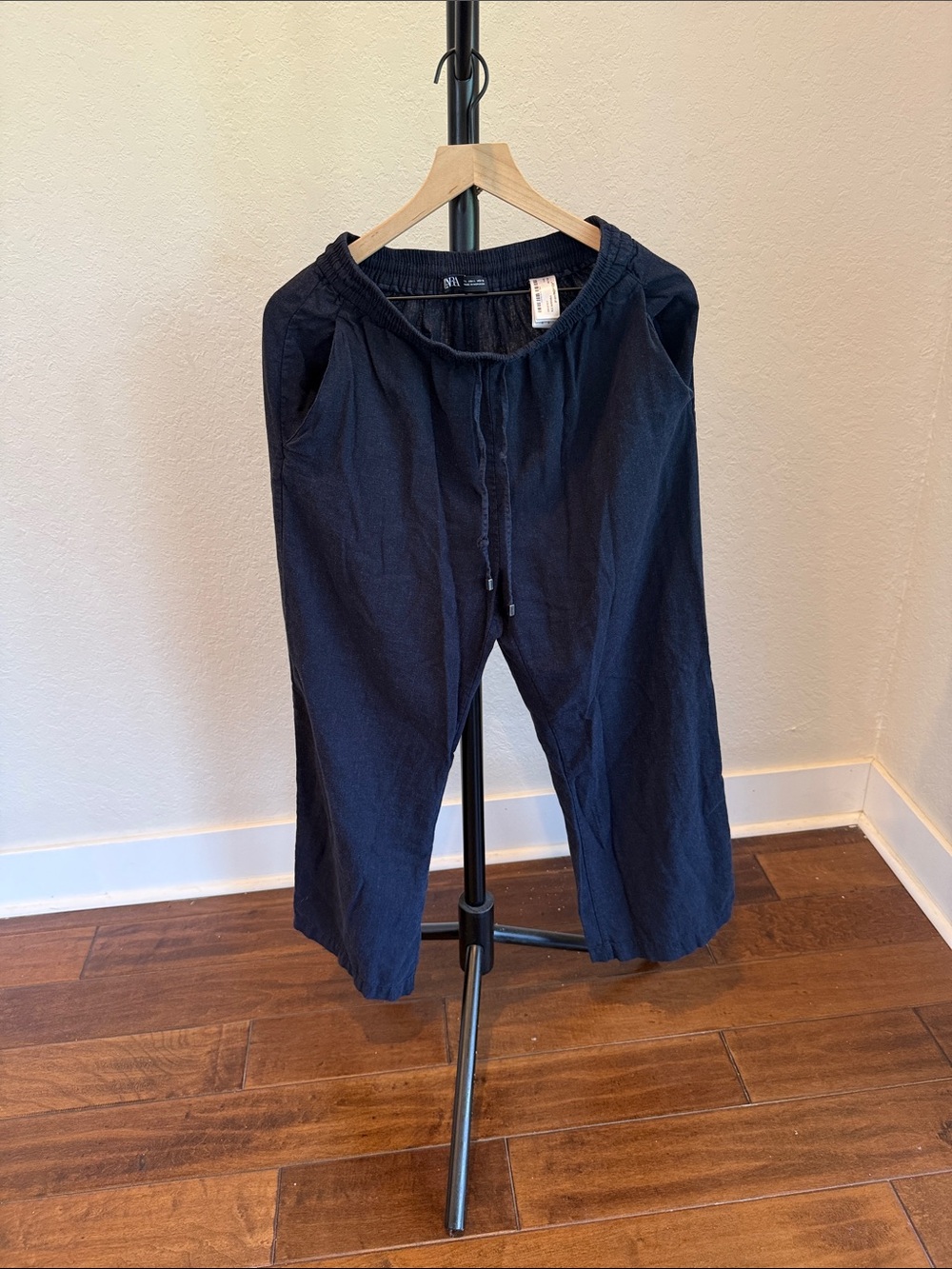 Zara Women's Navy Wide-Leg Drawstring Trousers